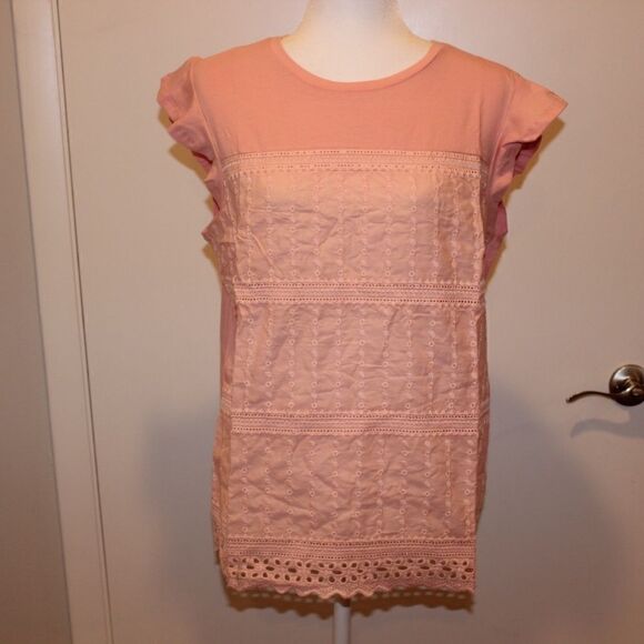 NWT Liv Los Angeles  Anthropologie Eyelet Blush. Top Women Size Large - Picture 2 of 11